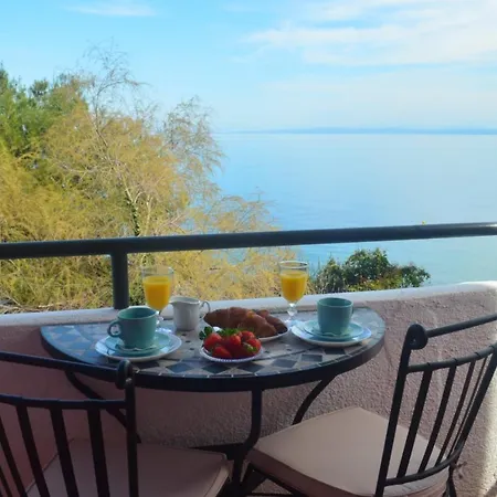 Apartment Celeste - Directly On The Mošćenička Draga